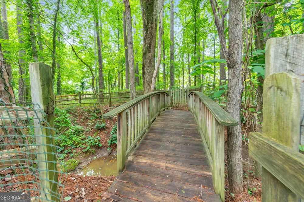 5808 Ripplestone CT NW Acworth, GA 30101