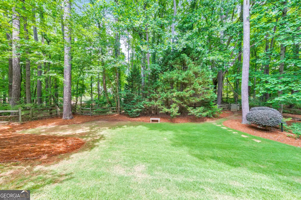 5808 Ripplestone CT NW Acworth, GA 30101