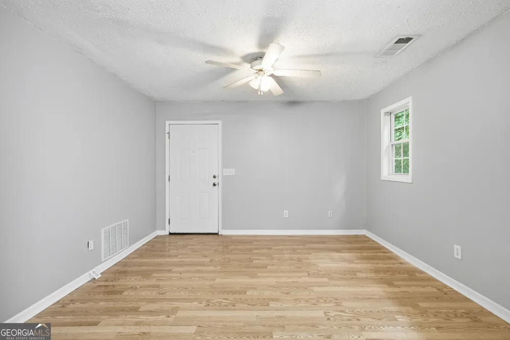 4002 Baywatch CV NW Acworth, GA 30101