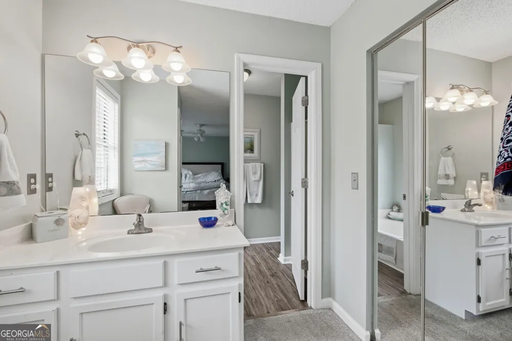 4002 Baywatch CV NW Acworth, GA 30101