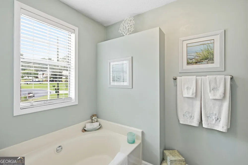 4002 Baywatch CV NW Acworth, GA 30101
