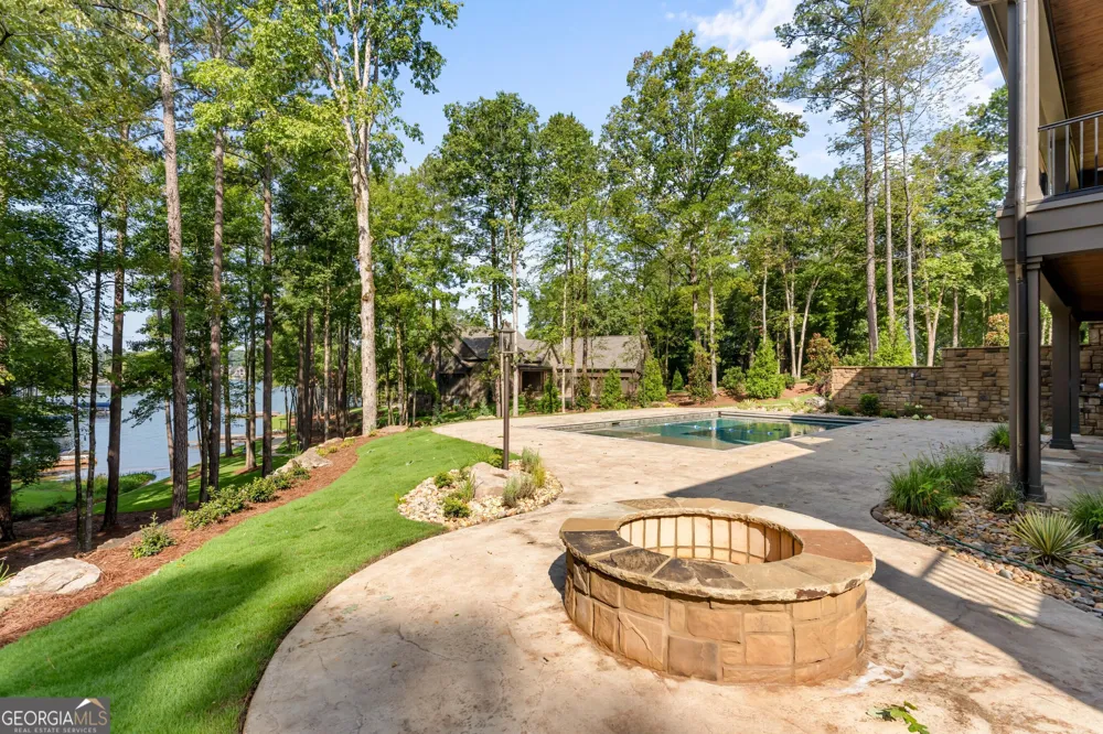 1000 Greyfield RD Greensboro, GA 30642