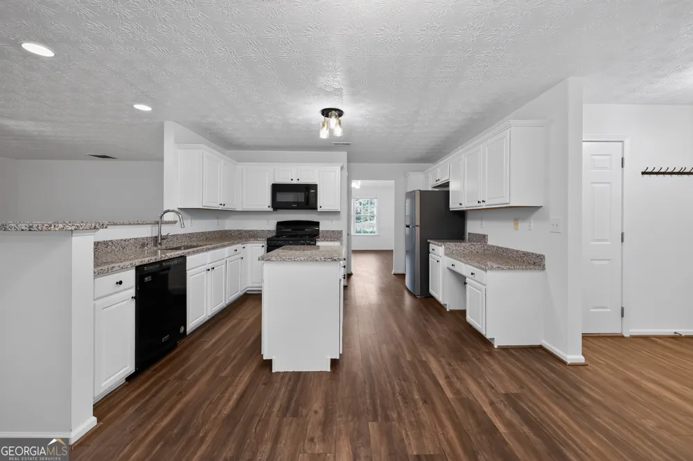 3761 Bogan Mill RD Buford, GA 30519