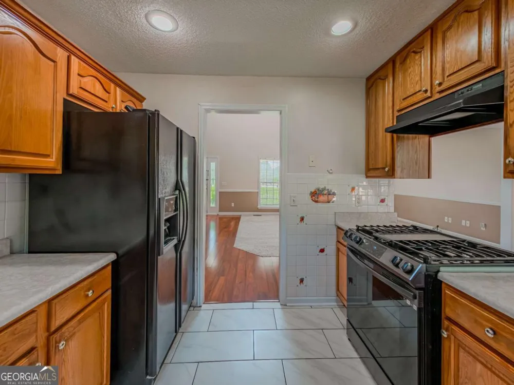 1407 Red Fox TRL Tifton, GA 31793