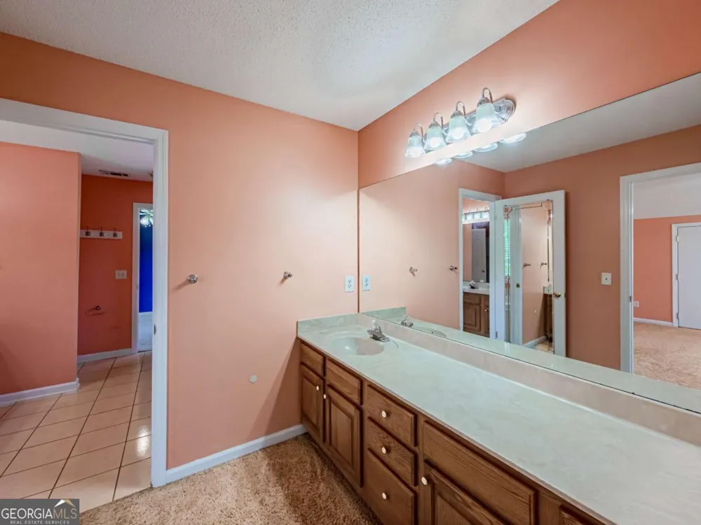 1407 Red Fox TRL Tifton, GA 31793