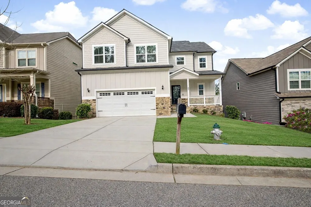 67 Seabiscuit Cour Newnan, GA 30263