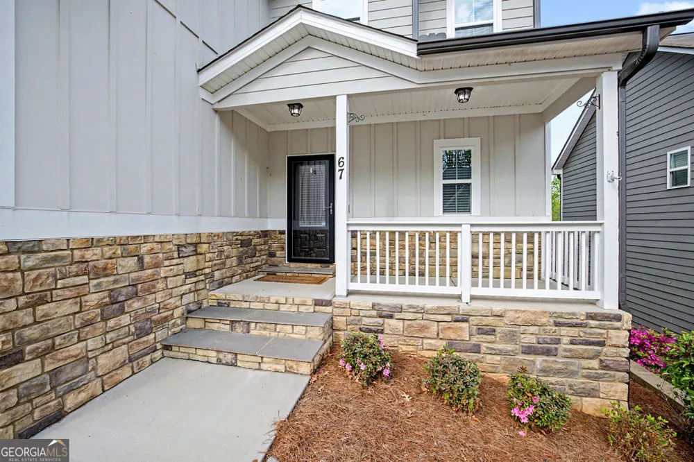 67 Seabiscuit Cour Newnan, GA 30263