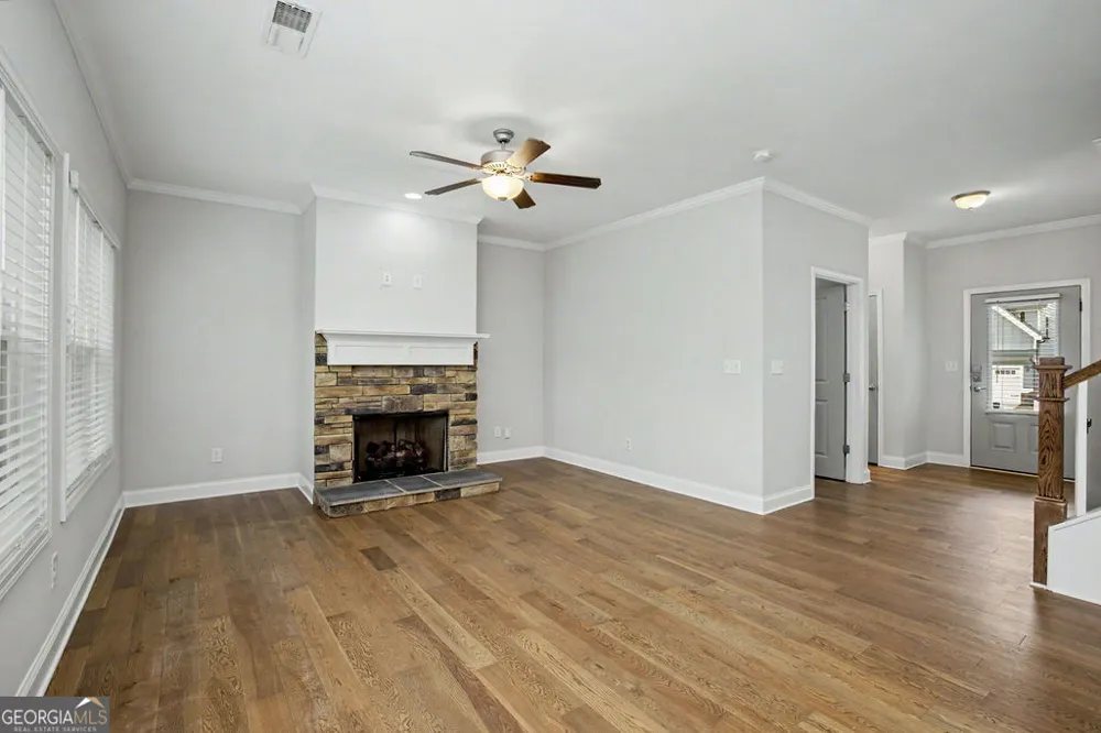 67 Seabiscuit Cour Newnan, GA 30263