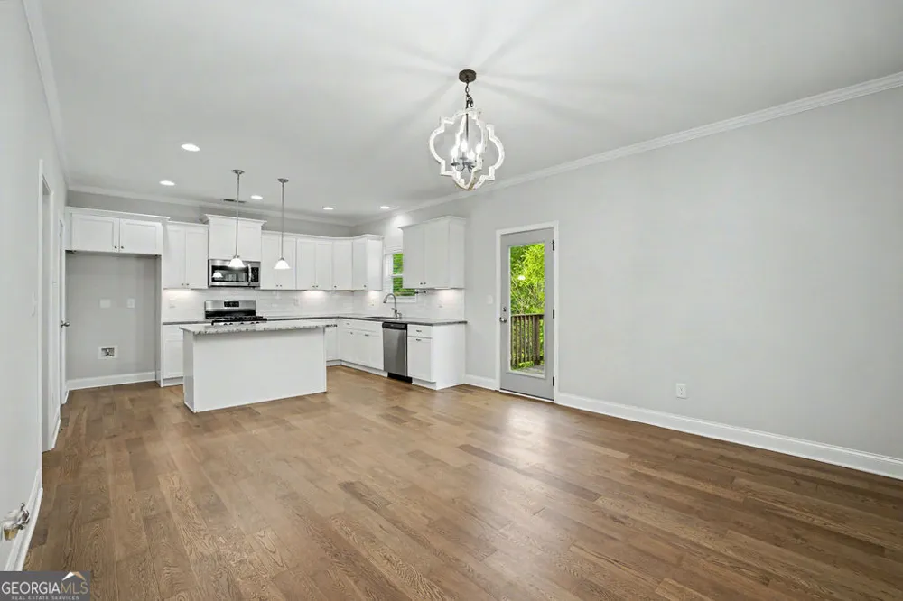 67 Seabiscuit Cour Newnan, GA 30263