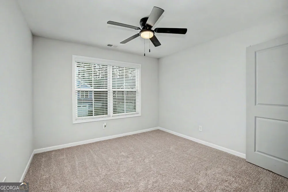 67 Seabiscuit Cour Newnan, GA 30263
