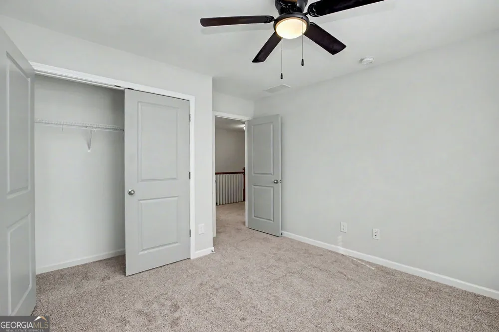 67 Seabiscuit Cour Newnan, GA 30263
