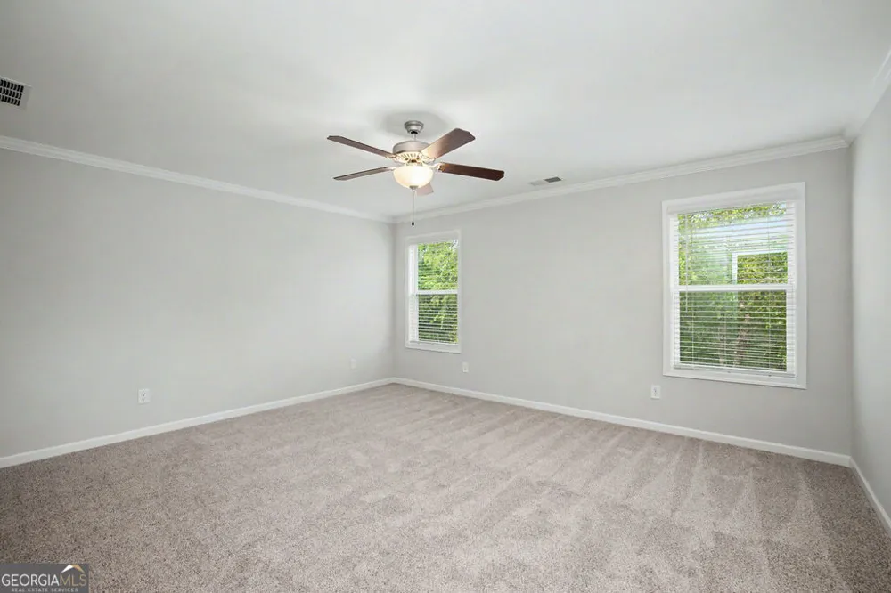 67 Seabiscuit Cour Newnan, GA 30263