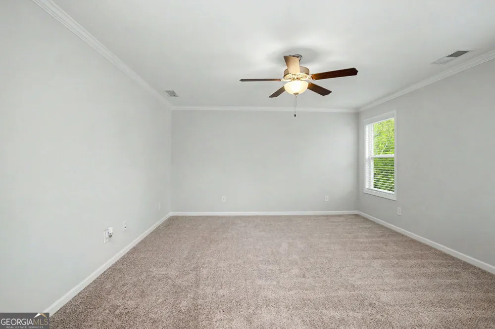 67 Seabiscuit Cour Newnan, GA 30263