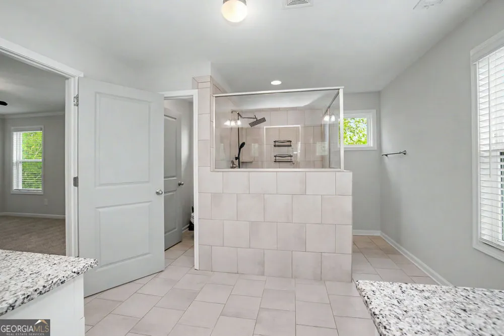 67 Seabiscuit Cour Newnan, GA 30263