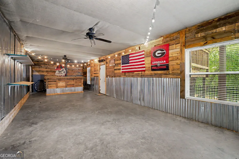67 Seabiscuit Cour Newnan, GA 30263