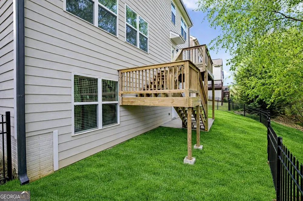 67 Seabiscuit Cour Newnan, GA 30263