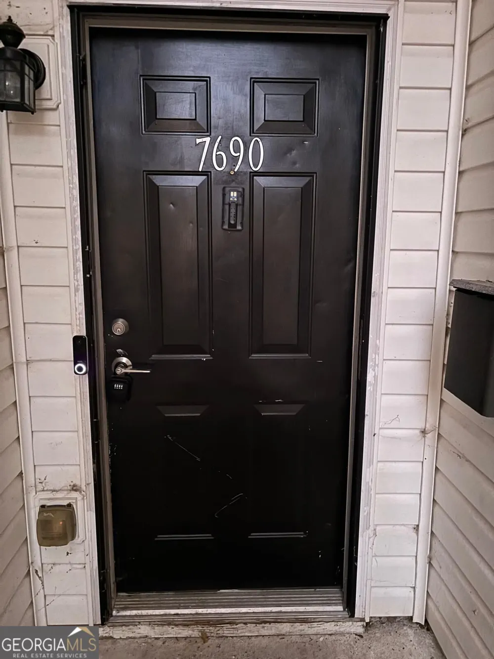 7690 Creekside LN Riverdale, GA 30296
