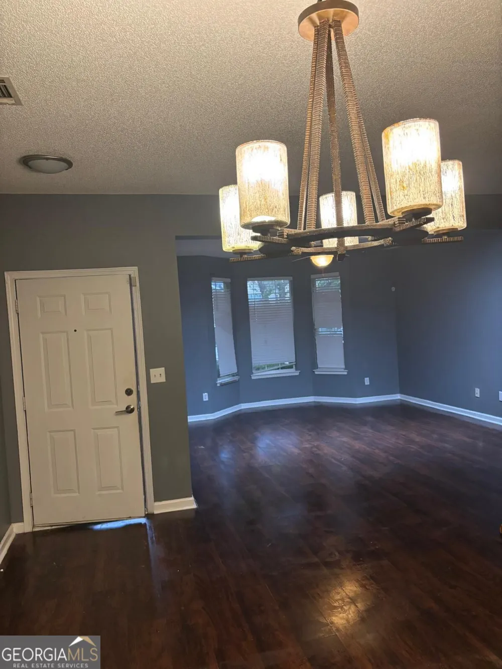 7690 Creekside LN Riverdale, GA 30296