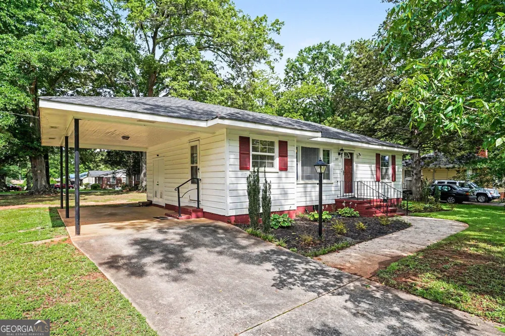 309 Cherokee CIR Griffin, GA 30224