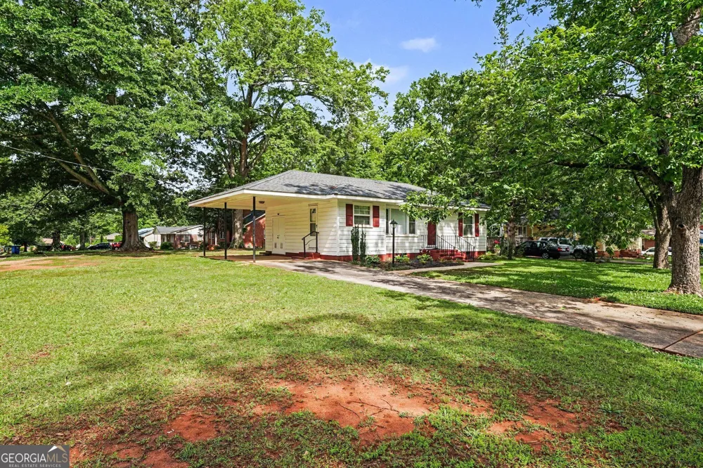 309 Cherokee CIR Griffin, GA 30224