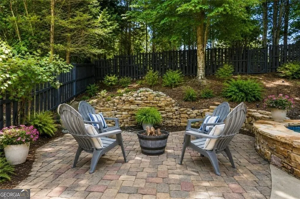 860 Valley DR Canton, GA 30114