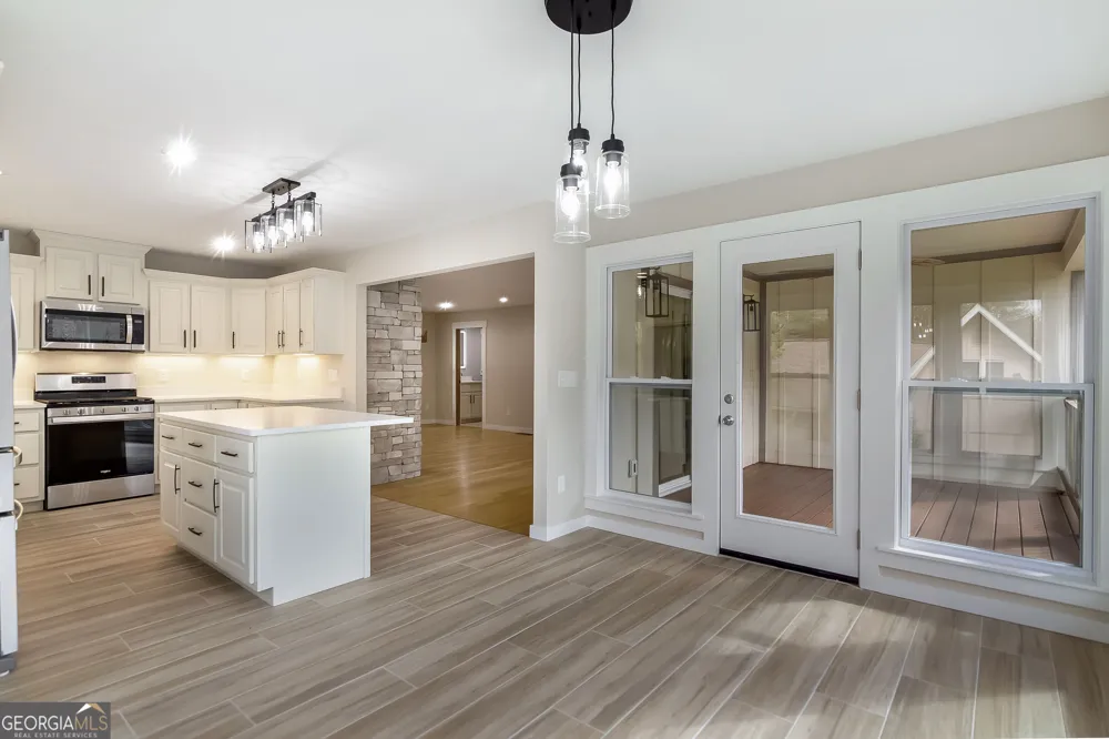 105 Riveredge DR Ellijay, GA 30536