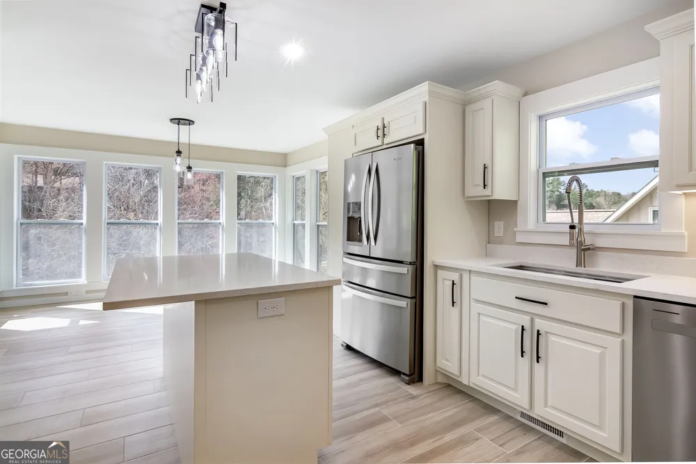 105 Riveredge DR Ellijay, GA 30536