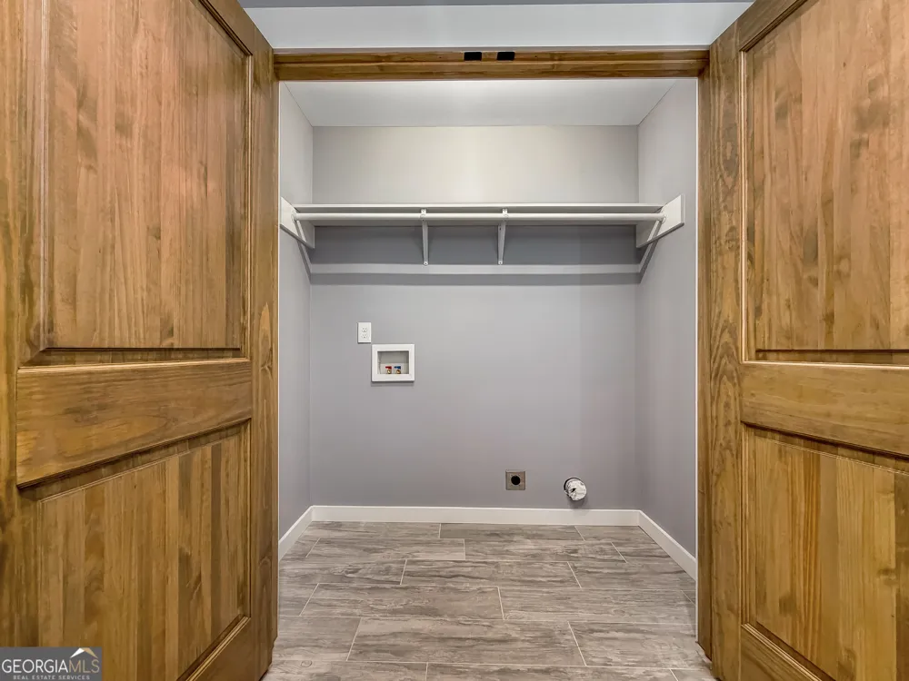 105 Riveredge DR Ellijay, GA 30536