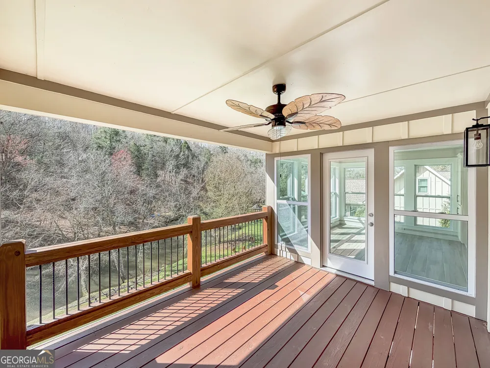 105 Riveredge DR Ellijay, GA 30536