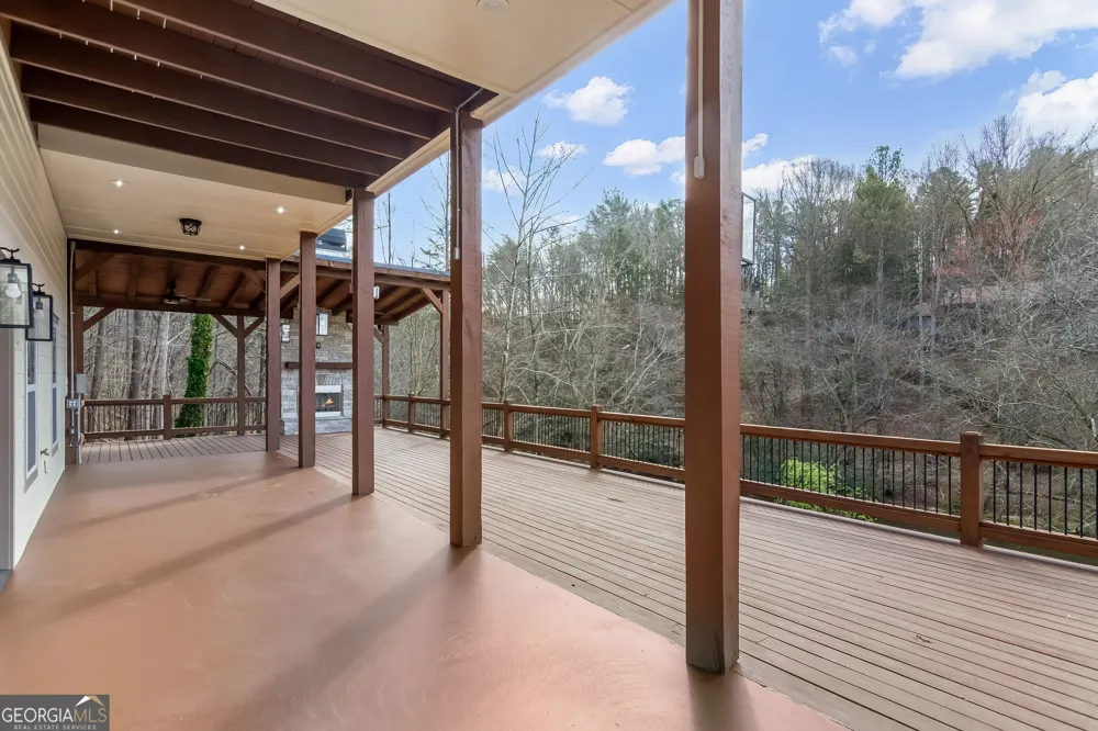105 Riveredge DR Ellijay, GA 30536