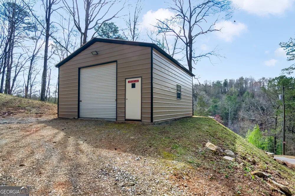 105 Riveredge DR Ellijay, GA 30536