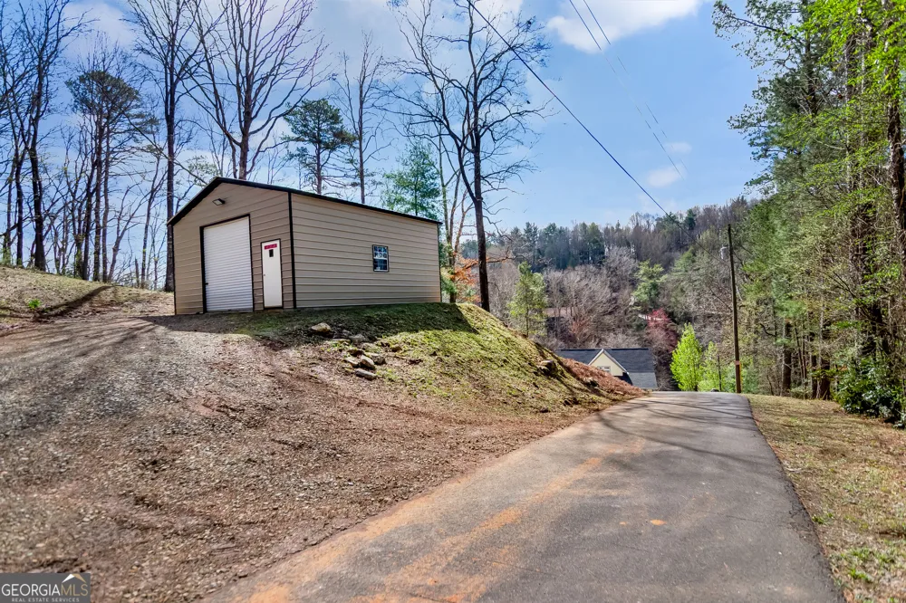 105 Riveredge DR Ellijay, GA 30536