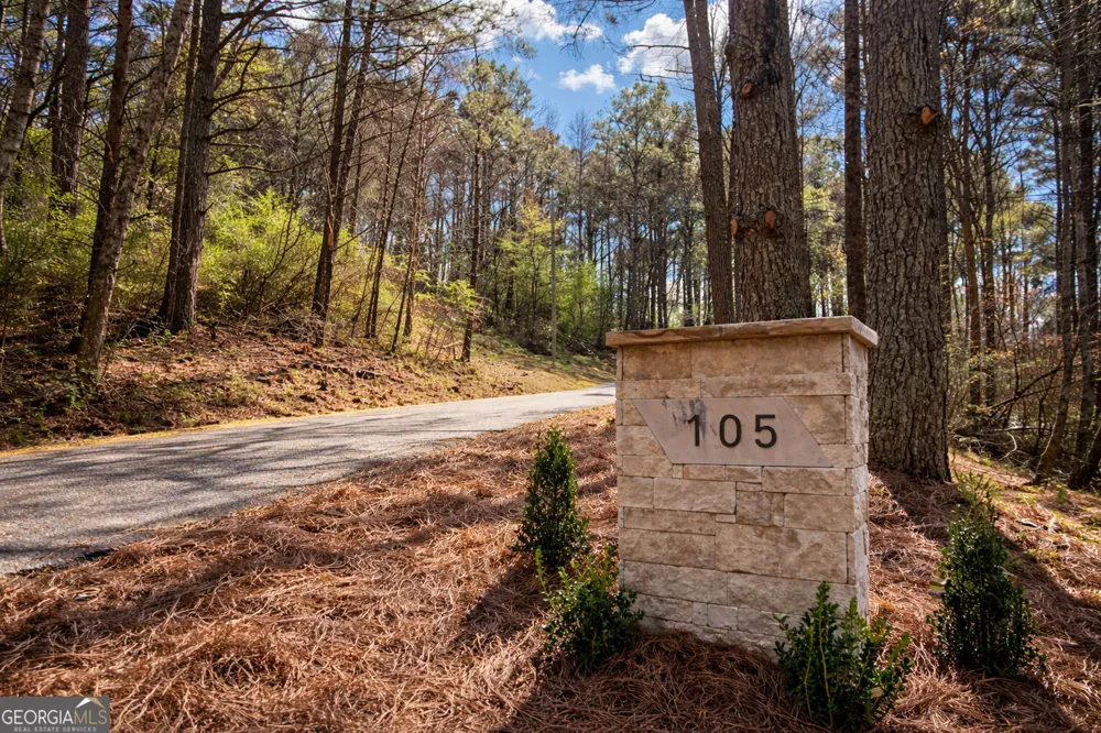 105 Riveredge DR Ellijay, GA 30536