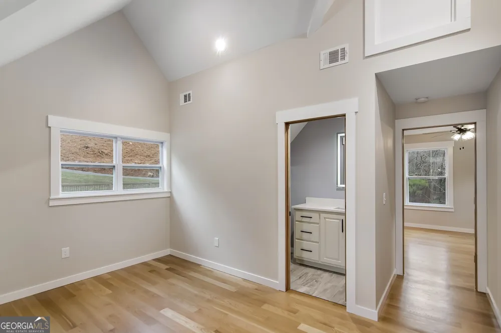 105 Riveredge DR Ellijay, GA 30536