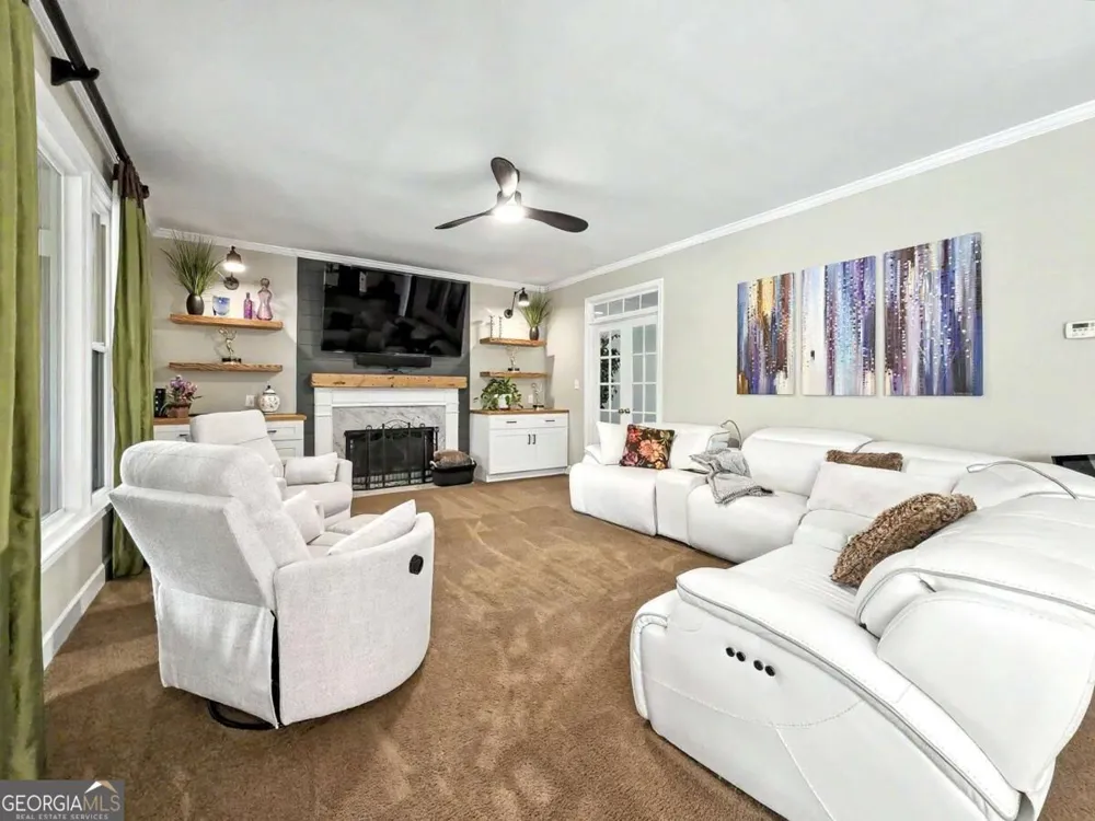 625 Windwalk DR Roswell, GA 30076