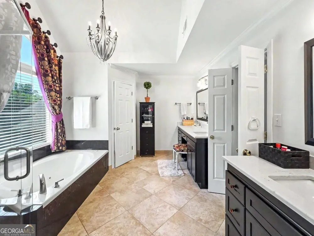 625 Windwalk DR Roswell, GA 30076