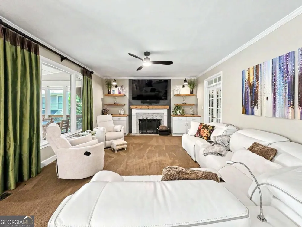 625 Windwalk DR Roswell, GA 30076