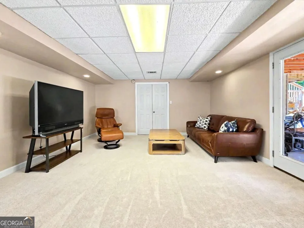 625 Windwalk DR Roswell, GA 30076