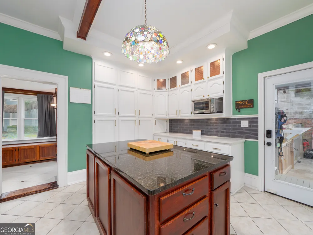 708 London ST Brunswick, GA 31520