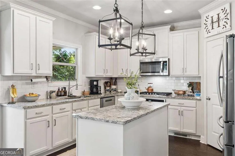 6220 Providence Lake DR Gainesville, GA 30506