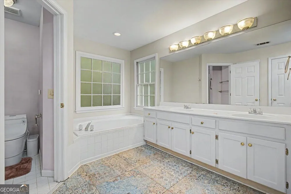 901 Denmeade WALK SW Marietta, GA 30064