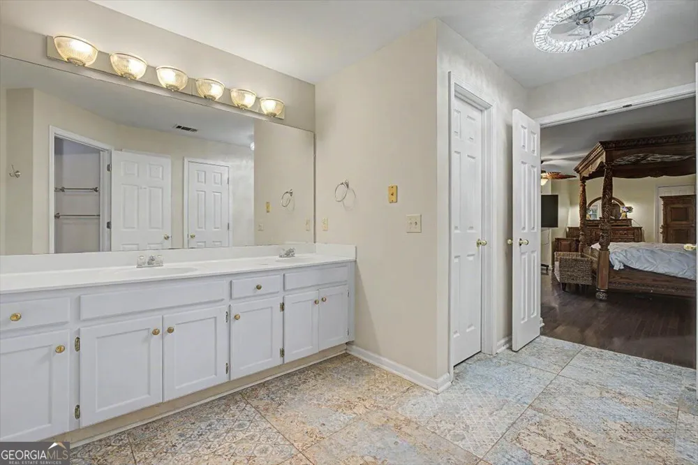 901 Denmeade WALK SW Marietta, GA 30064