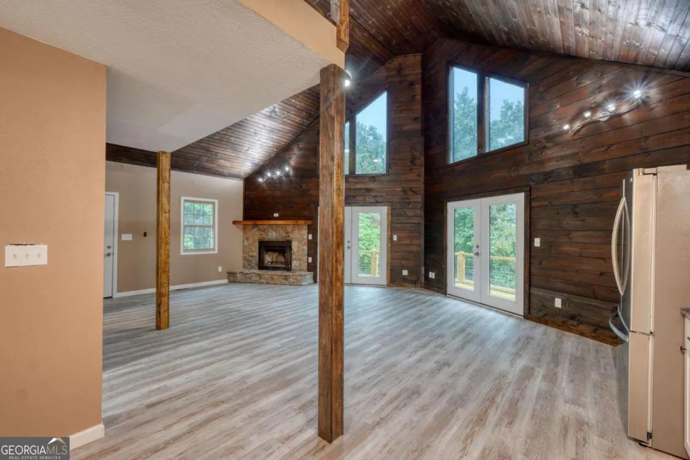 125 Big Foot LN Blairsville, GA 30512