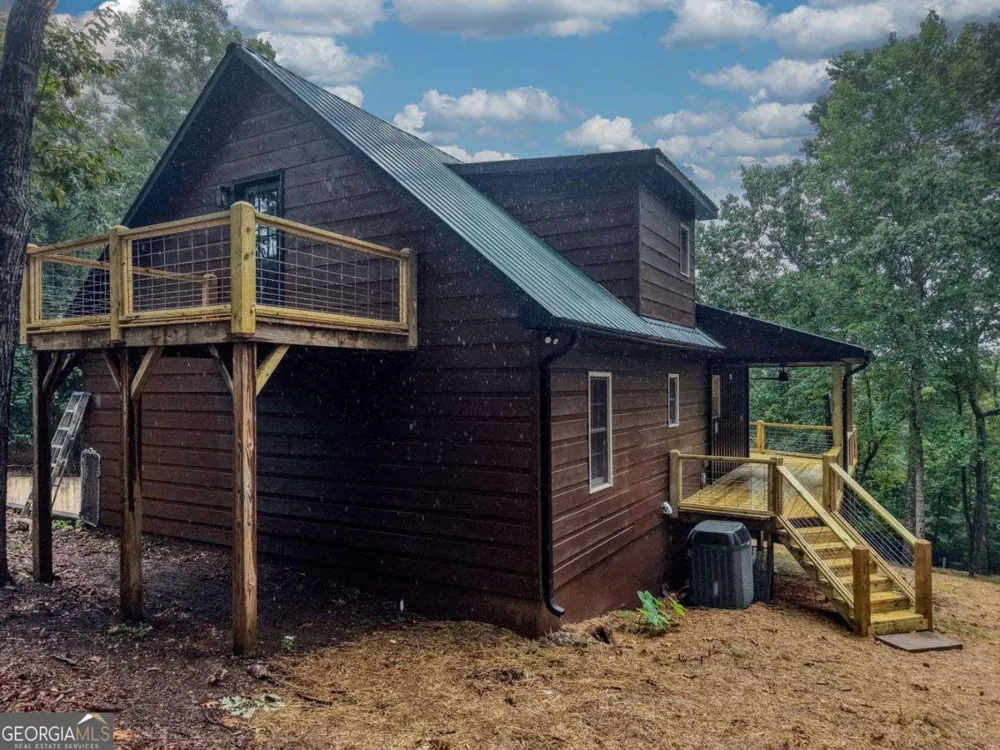 125 Big Foot LN Blairsville, GA 30512