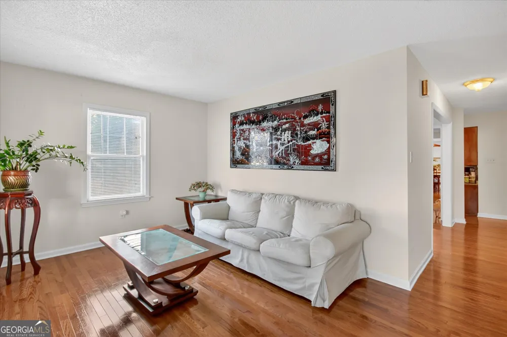 111 N Sheftall CIR Savannah, GA 31410