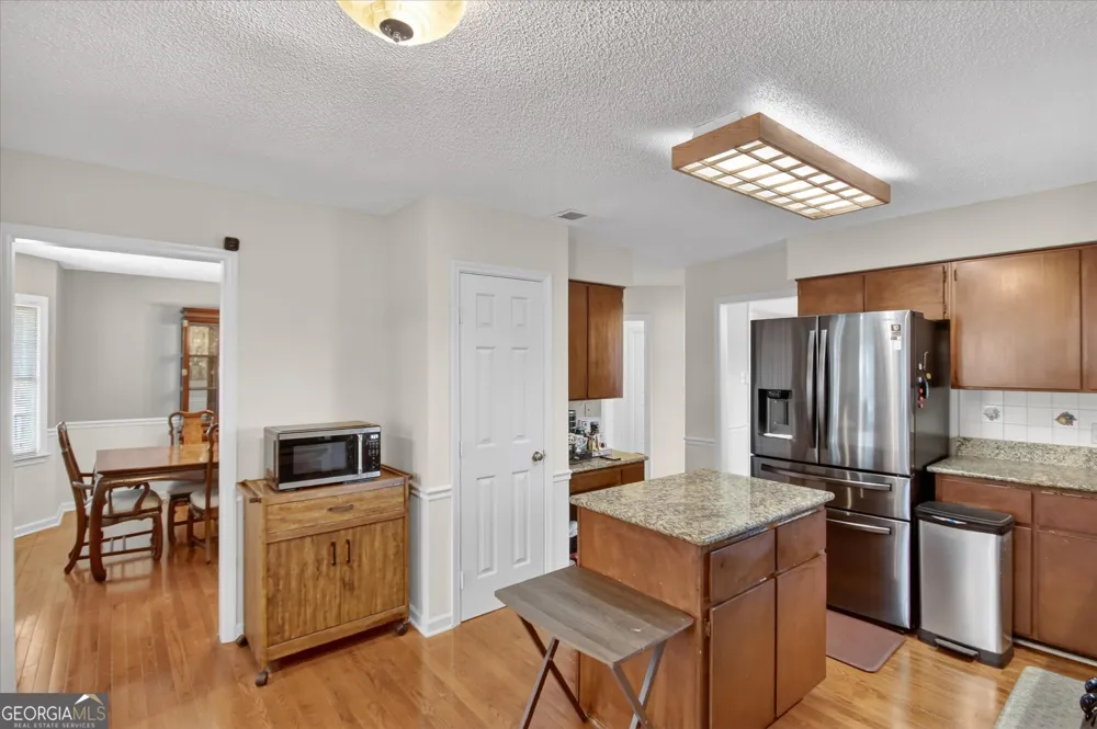 111 N Sheftall CIR Savannah, GA 31410