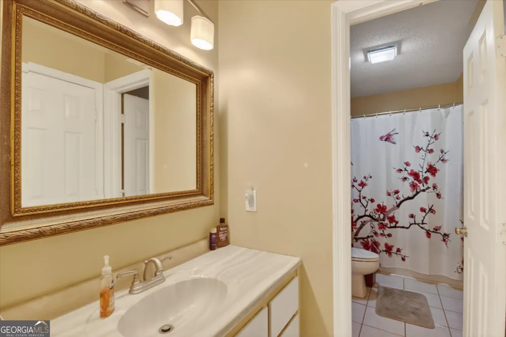 111 N Sheftall CIR Savannah, GA 31410