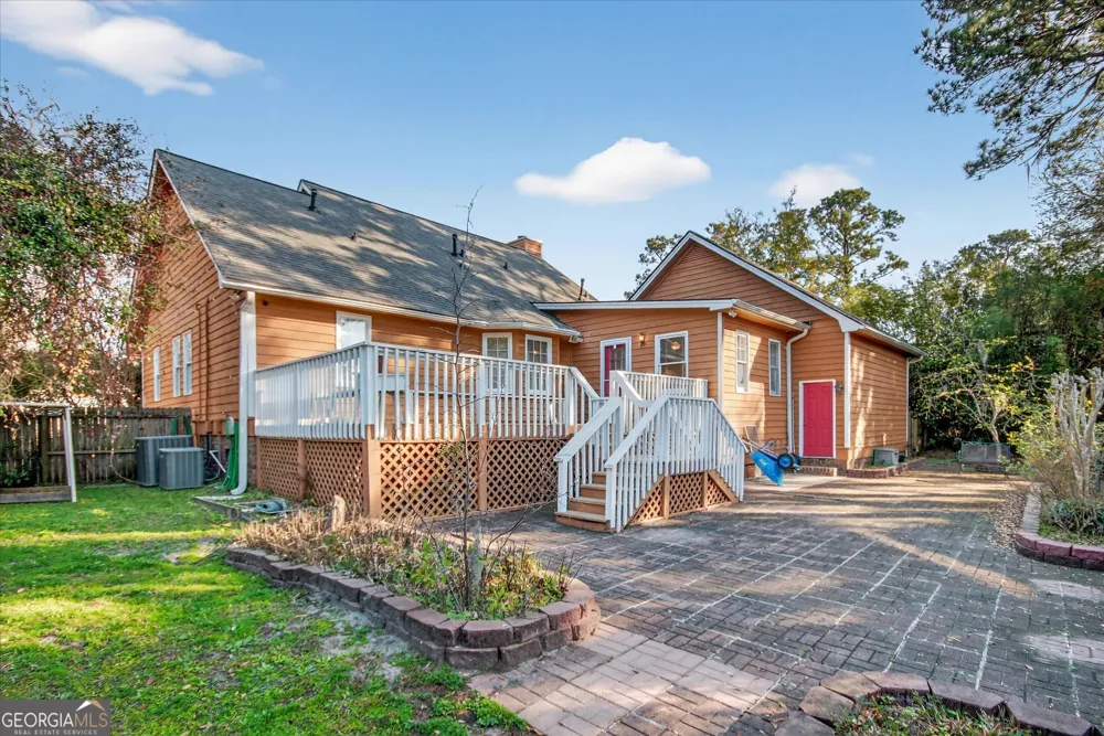 111 N Sheftall CIR Savannah, GA 31410
