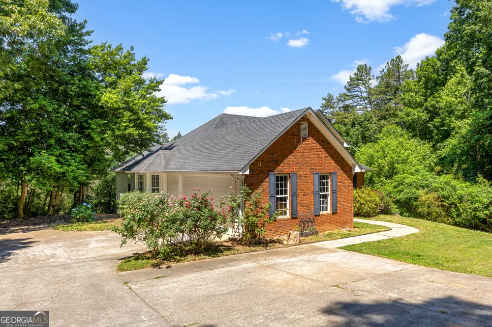 45 The TRL SE Lindale, GA 30147