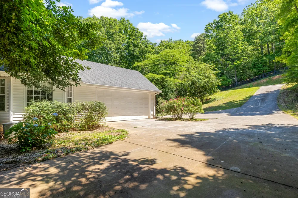 45 The TRL SE Lindale, GA 30147